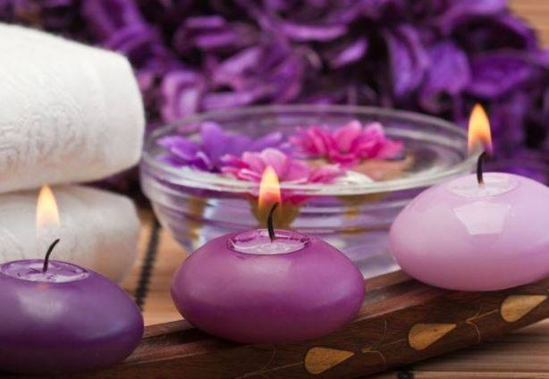 aesthetic purple candles