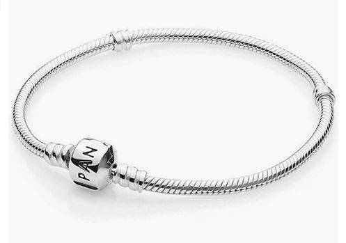 PANDORA Women's Standard 925 Sterling Silver Bead Clasp Charm Bracelet